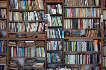 古本の遺品整理・遺品出張買取|名古屋市で古本出張買取なら古書河島へ！愛知県全域・春日井・尾張旭・瀬戸市・一宮市・岡崎市・豊田市・豊橋市・豊川市・長久手市なども 