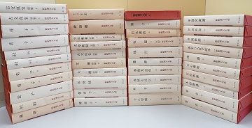 愛知県岡崎市にて全集全巻揃い､新釈漢文大系他を出張買取致しました｡